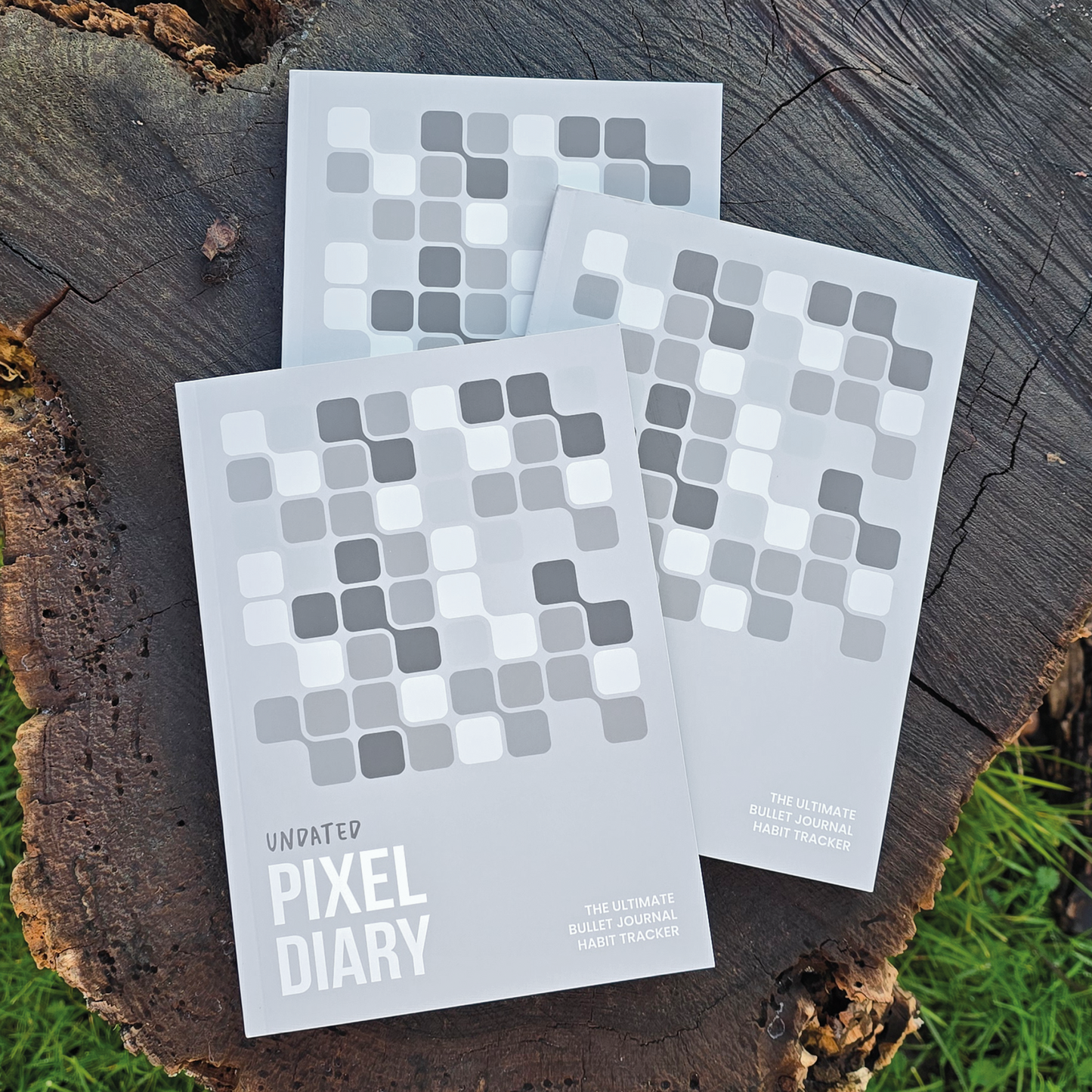 Pixel Diary - UNDATED GREY